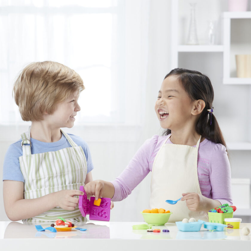 Hasbro-Play-Doh Kitchen Creations Grocery Goods