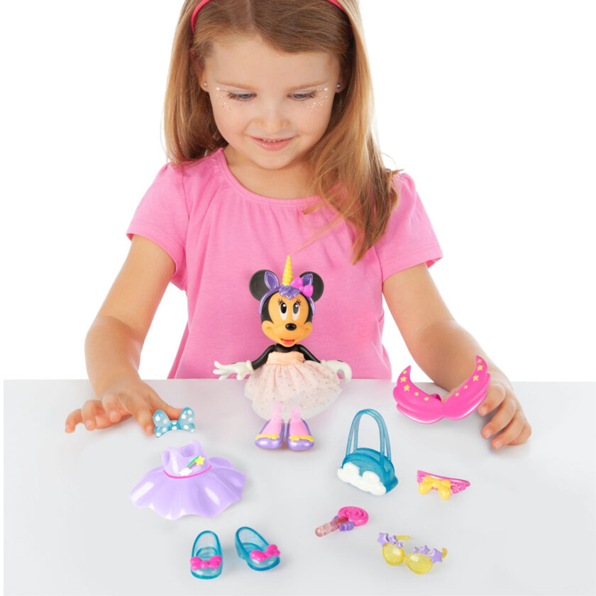 IMC Toys-Disney Minnie Mouse Fashion Dolls Fantasy Unicorn