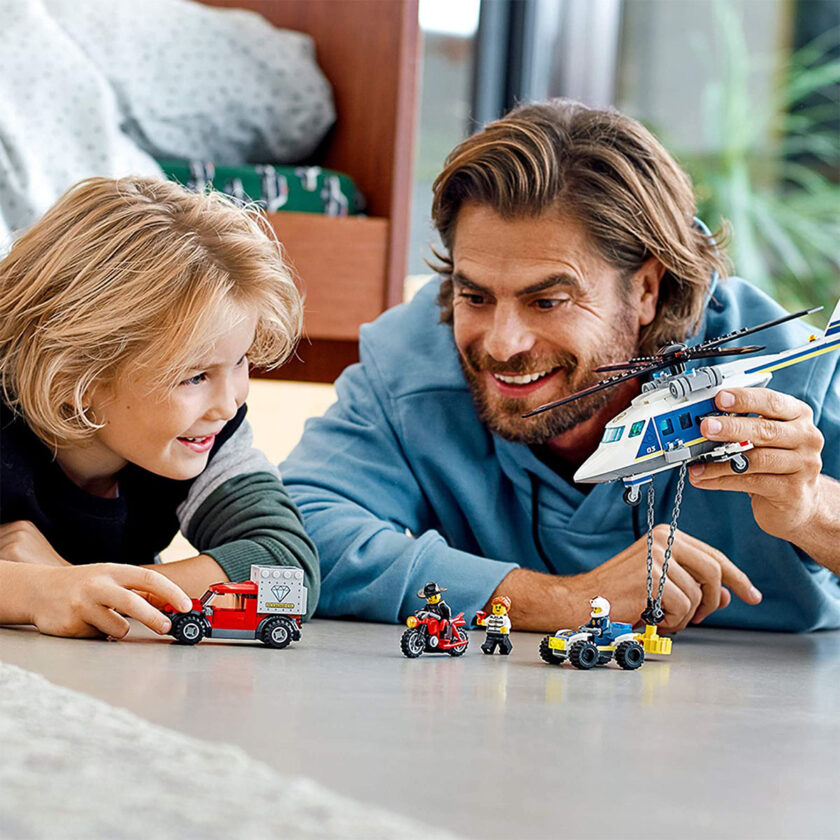 Lego-City Police Helicopter Chase 212 Pieces