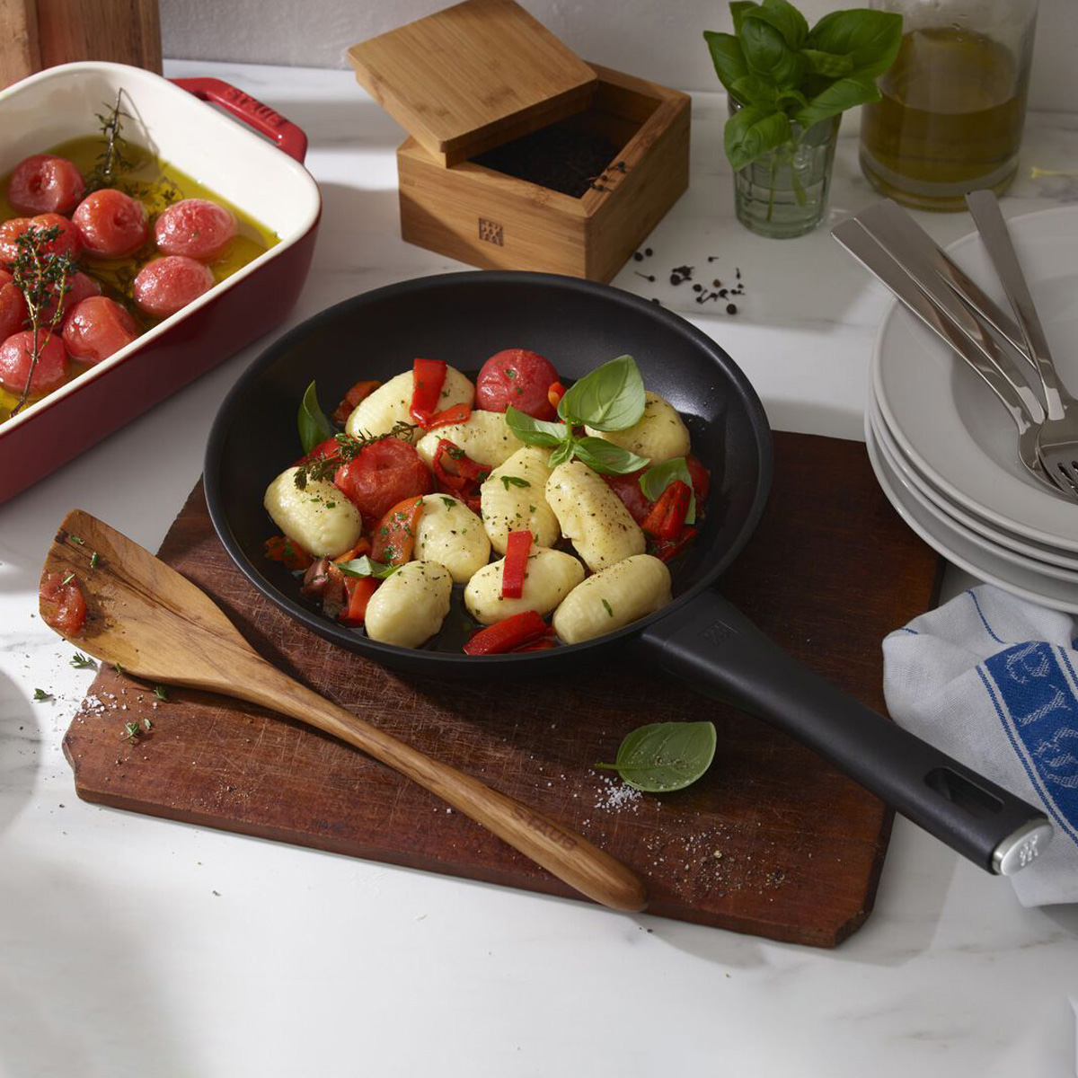 Zwilling Madura Plus Frying Pan 26 CM - Image 5