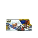 ტრასა ერთი მანქანით და დინოზავრის ფიგურით Metal Machines Zuru