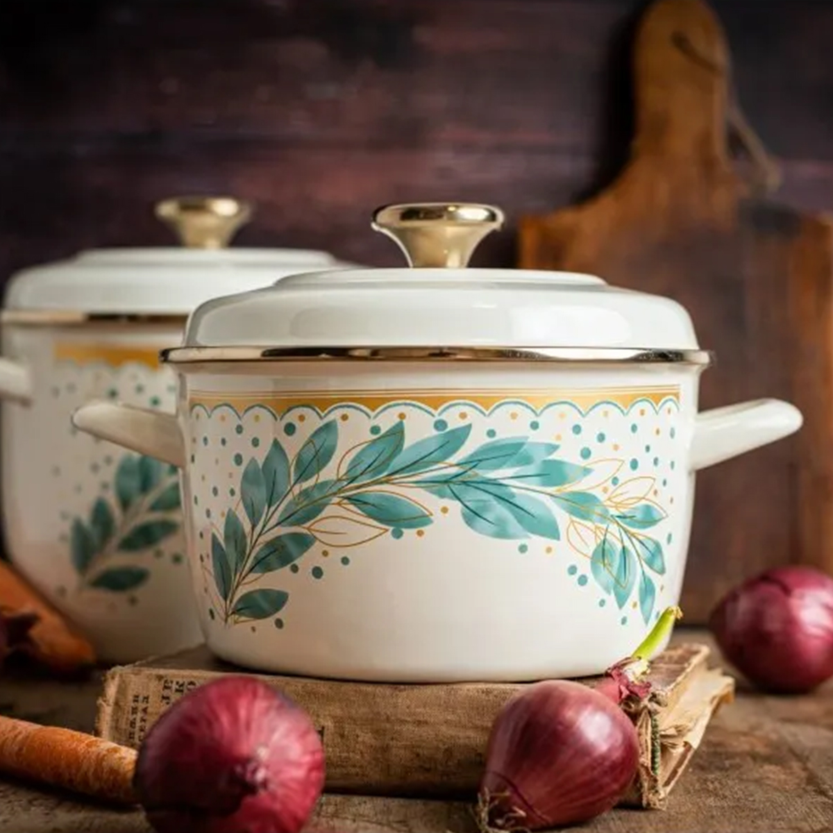 Metalac Green Line Enamelled Casserole With Lid 3.5 L - Image 3