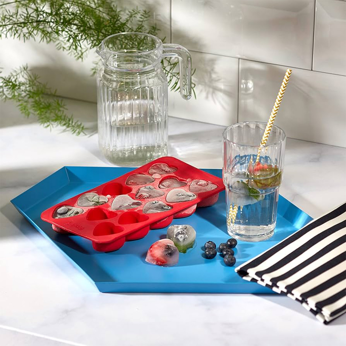 ყინულის ფორმა თავსახურით Ice & Ice Trays Lekue - Image 3