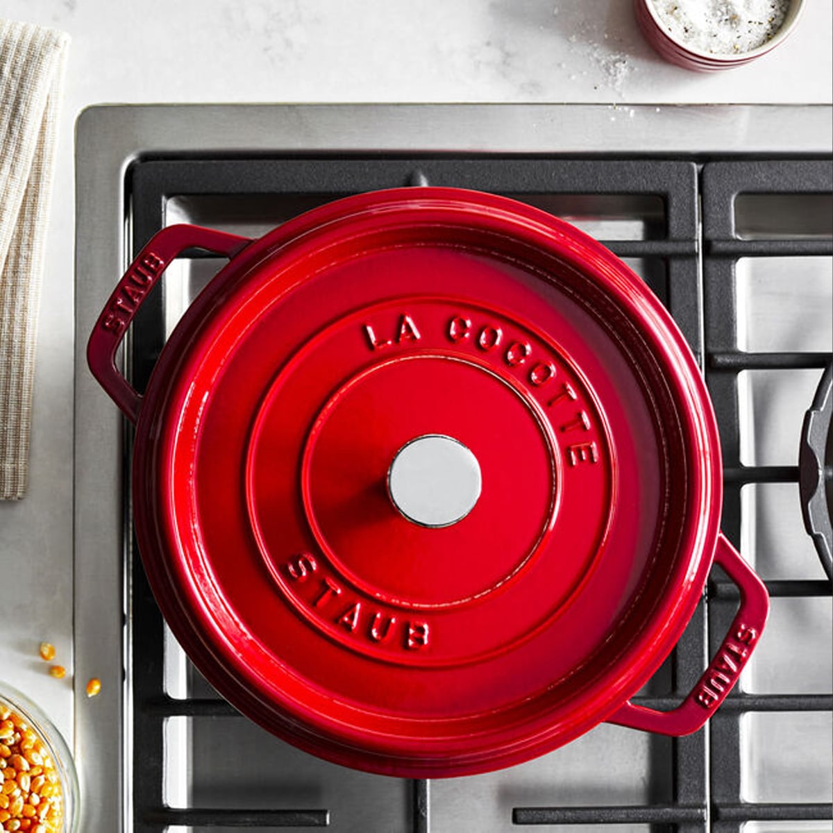 ქვაბი თუჯის 3.7 ლ Dutch Oven Cherry Staub - Image 3