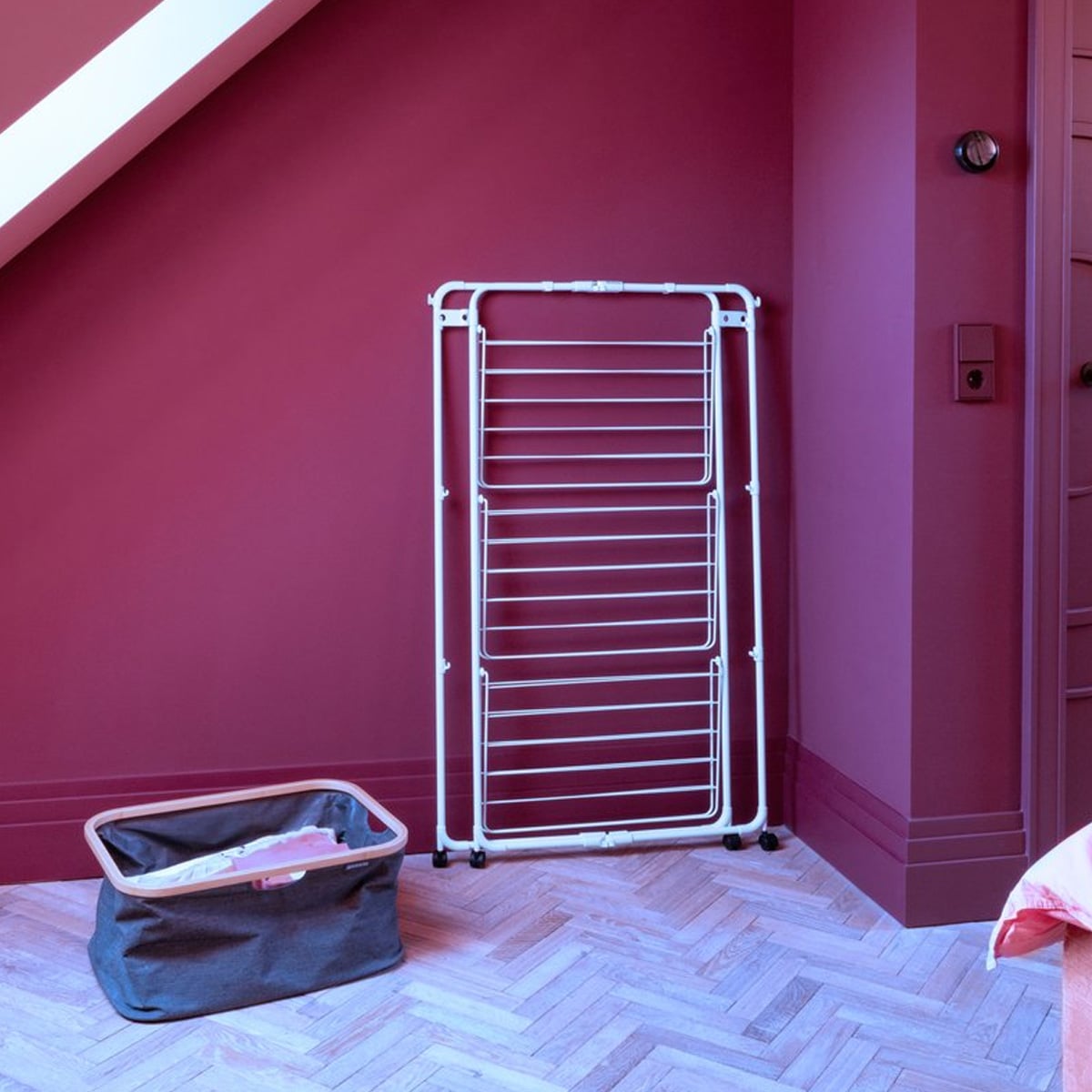 Brabantia HangOn Tower Drying Rack 23 M - Image 4