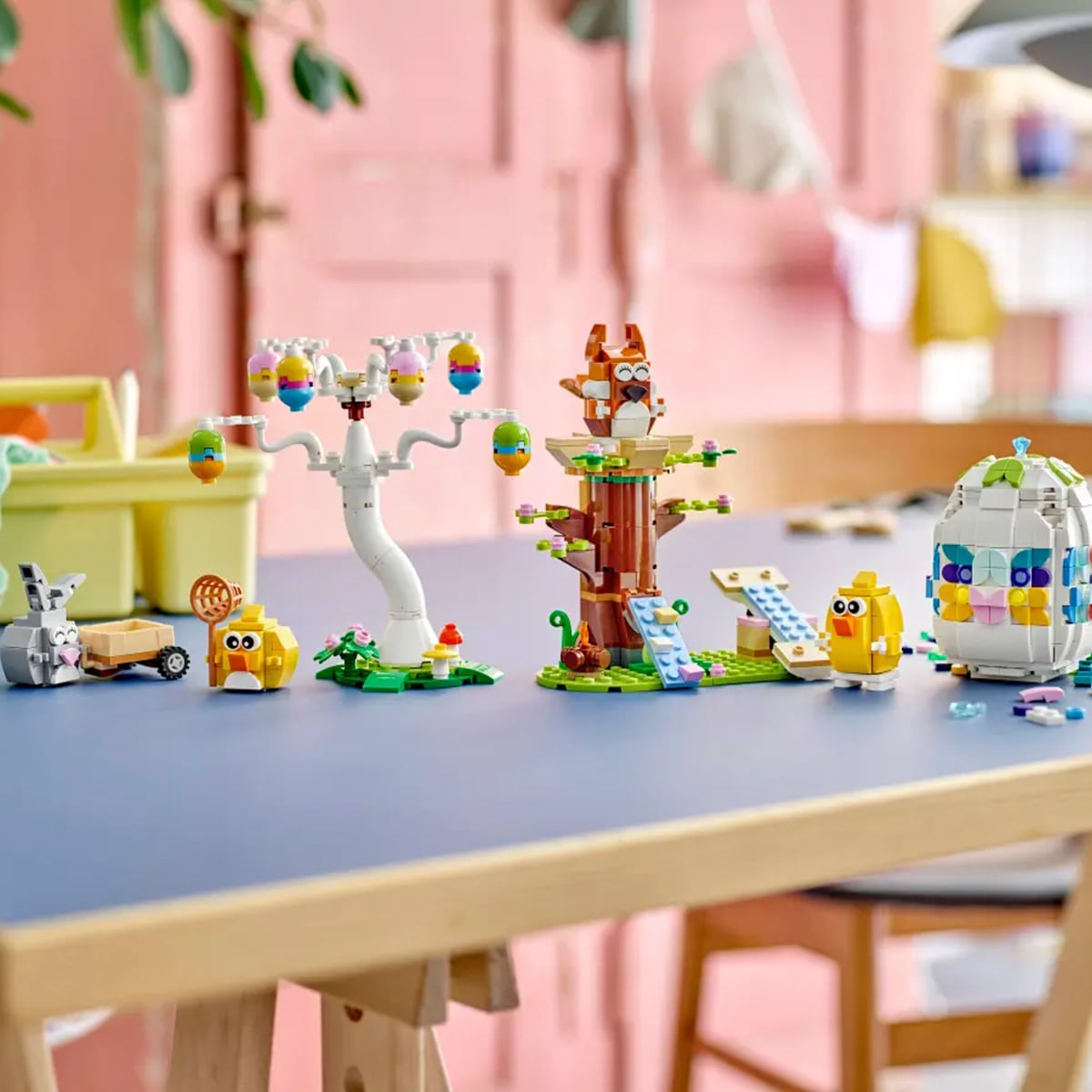 კუბიკები 140 ერთეული Easter Bunny and Chick Egg Hunt Lego 40808 - Image 7