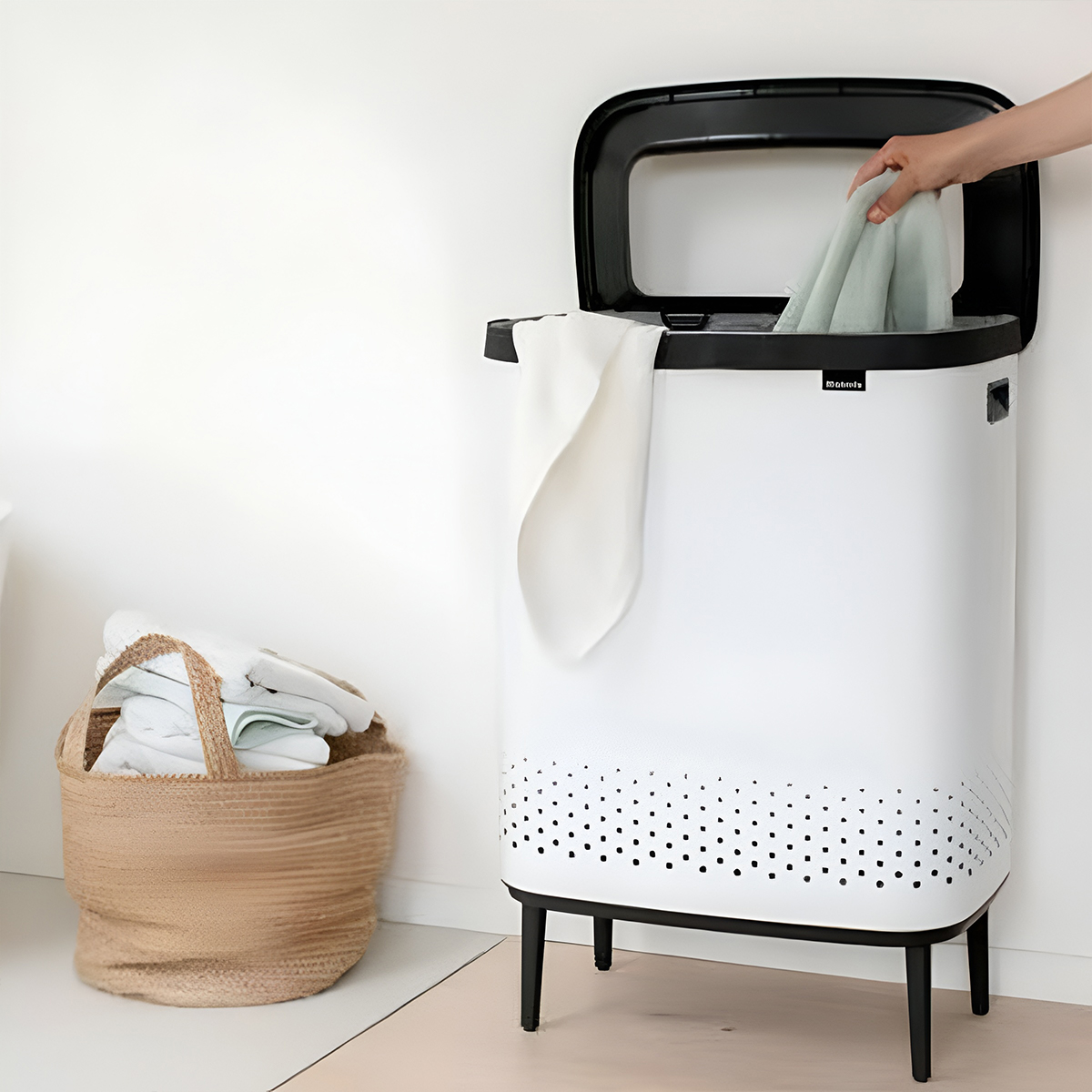 Brabantia Bo Laundry Bin Hi 2x45 L - Image 7