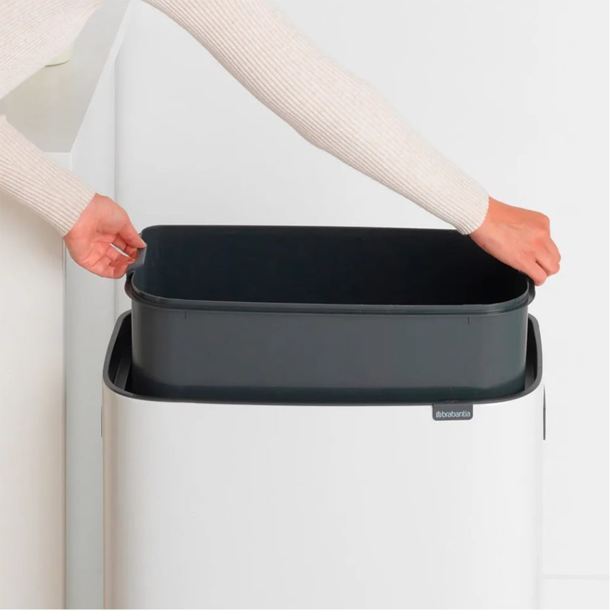 ნაგვის ურნა 60 ლ Bo Touch Bin Brabantia - Image 6