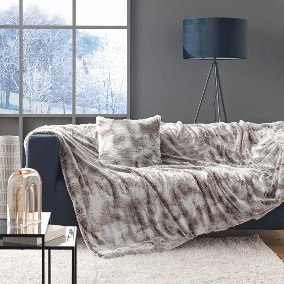 U10 Soft Faux Fur Throw 180x220 CM - Image 2