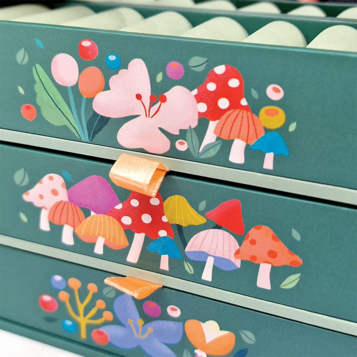 მუსიკალური ზარდახშა სარკით სახლის ფორმის Tree House Svoora - Image 5