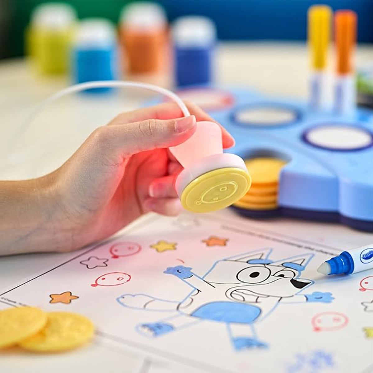 Crayola Color Wonder Bluey Light-Up Stamper - Image 7