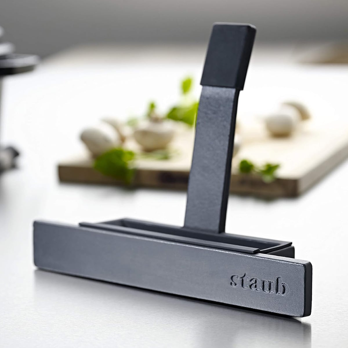 Staub Pan Lid Holder - Image 4