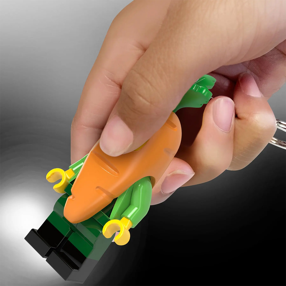 საკიდი ფიგურა სტაფილო Led ნათებით 7.6 სმ Farmers Minifigures Lego - Image 7