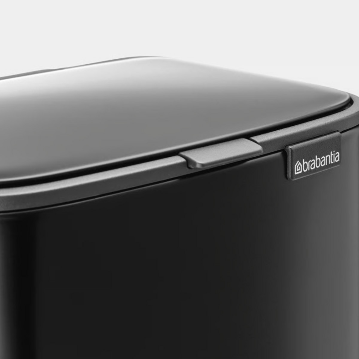 Brabantia Bo Pedal Bin 4 L - Image 4