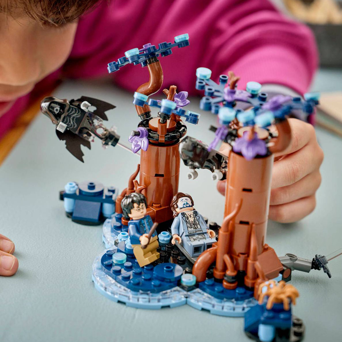 კუბიკების ნაკრები 244 ნაწილი Forbidden Forest™: Expecto Patronum Harry Potter™ Lego 76475 - Image 4