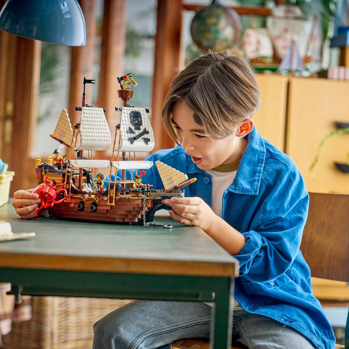 კუბიკების ნაკრები 1074 ნაწილი Iconic Pirate Ship Creator Lego 31387 - Image 16