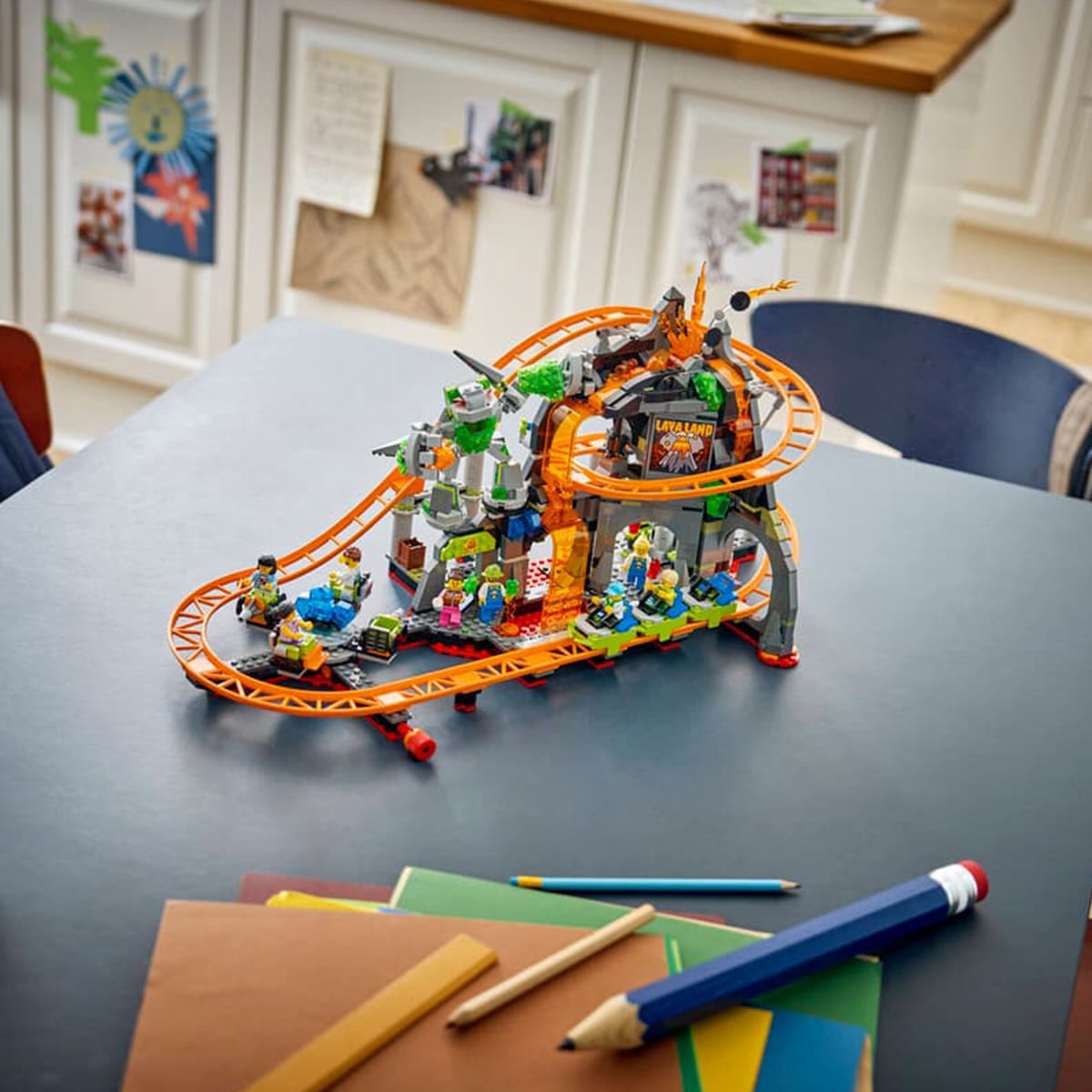 კუბიკების ნაკრები 1165 ნაწილი Lava Land Roller Coaster Park City Lego 60501 - Image 6