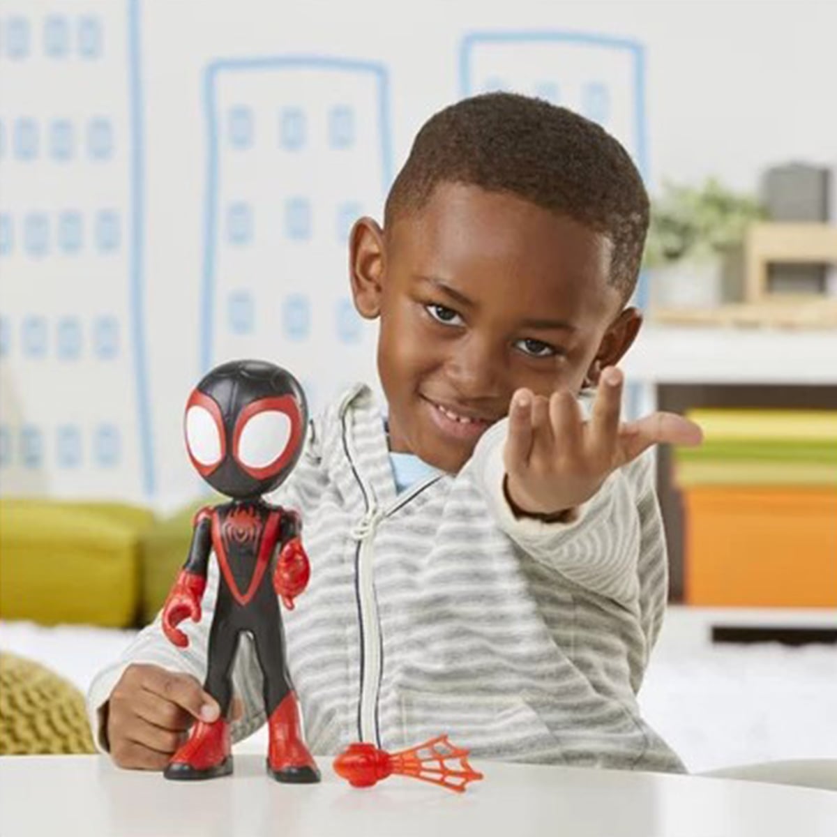 Hasbro Spidey And His Amazing Friends Miles Morales Figure With Accessoy 23 CM - Image 6