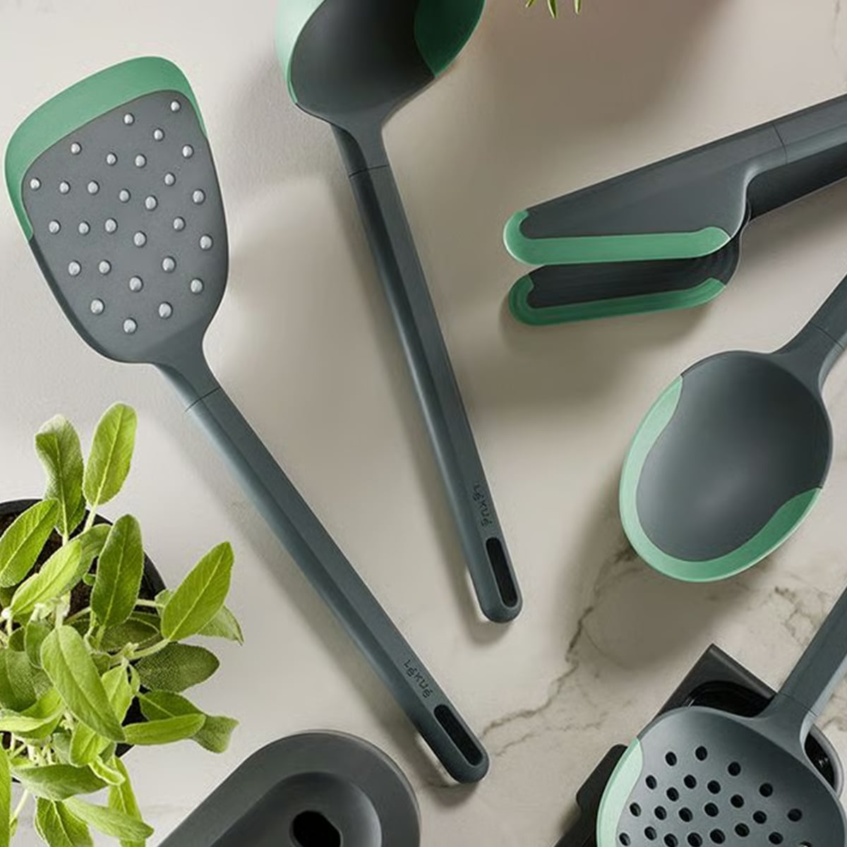 Lekue Set of 5 Non-Scratch Cooking Utensils - Image 3