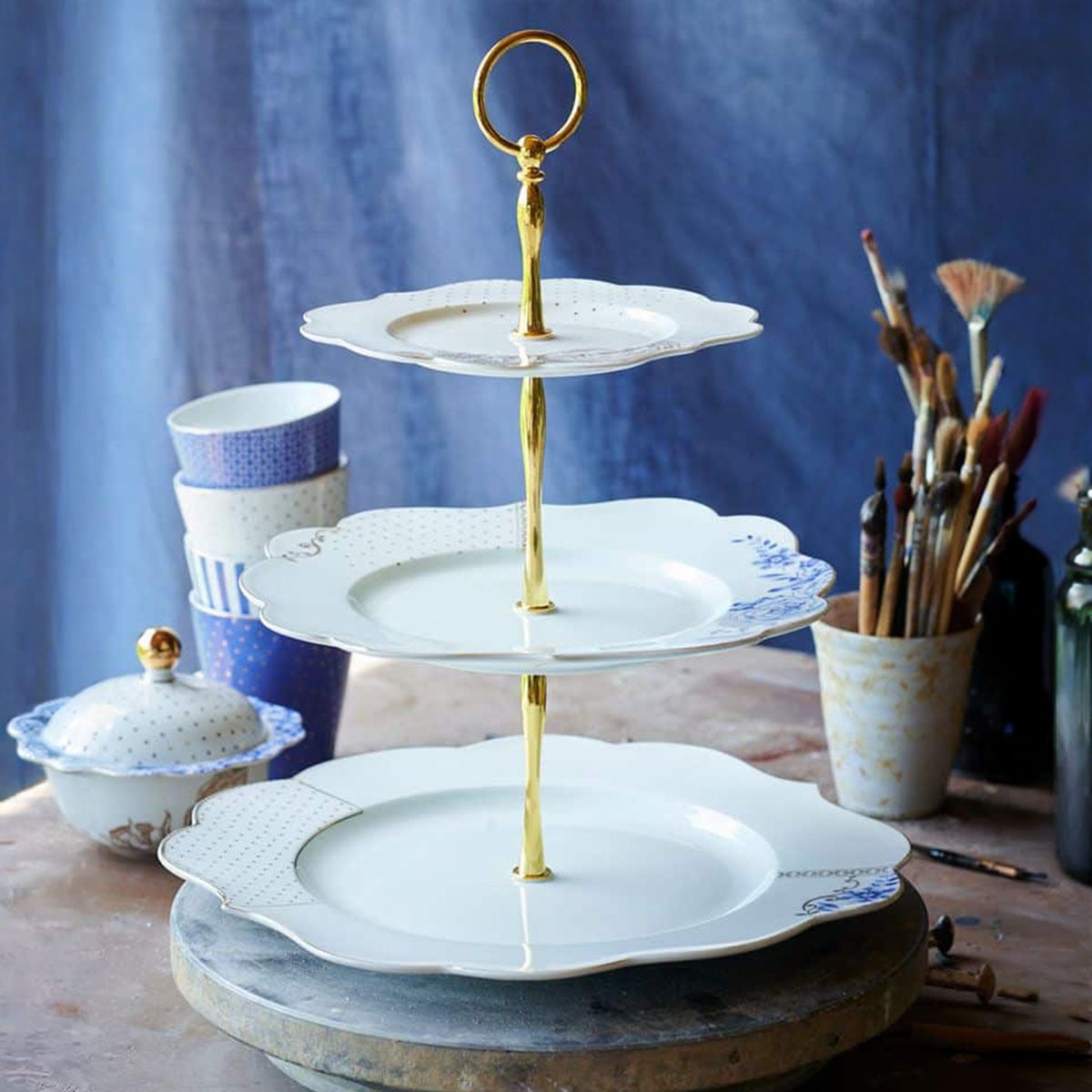 Pip Studio Royal White 3-Tier Platter 35 CM - Image 2
