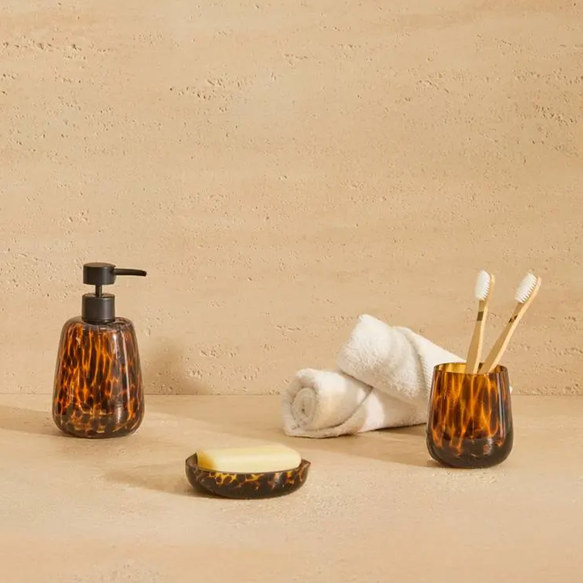 5 Five Simply Smart Dotty Toothbrush Holder 9x8 CM - Image 3